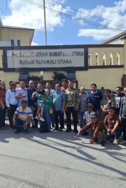 Pomparan Raja Sonakmalela Apresiasi atas kinerja Polres Tapanuli Utara Telah Melakukan Penahanan Terhadap Tersangka dalam Perkara Pelecehan Terhadap Anak 4,5 Tahun