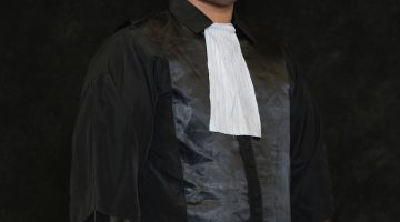 Hukum tumpul ke kiri , tajam ke kanan . Kasus saling lapor di Nias menjadi Sorotan publik .