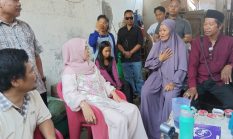 Tidak Terbukti Curi Timbunan . Bupati Gowa Berkunjung Di Kediaman ILYAS SITABA.